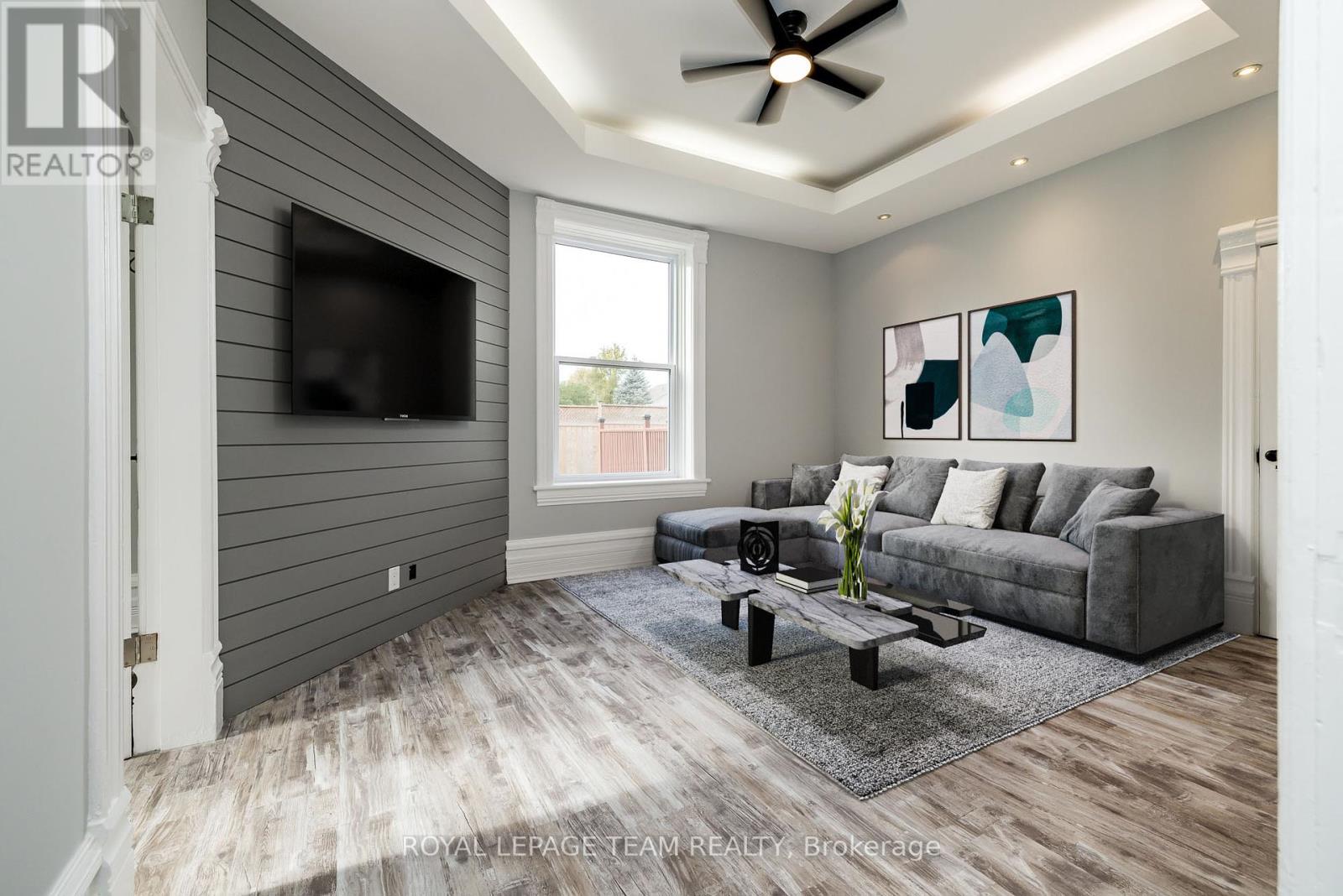 Photo 20 of 294 Dumbrille Street, North Grenville ON