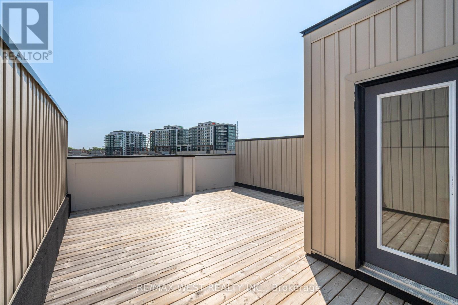 Photo 19 of 1563 Green Road, Clarington ON