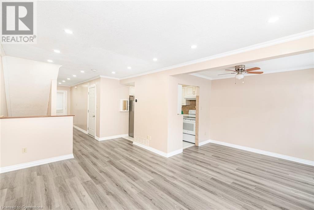 Photo 6 of 14 Derby Street Unit 35, Hamilton ON