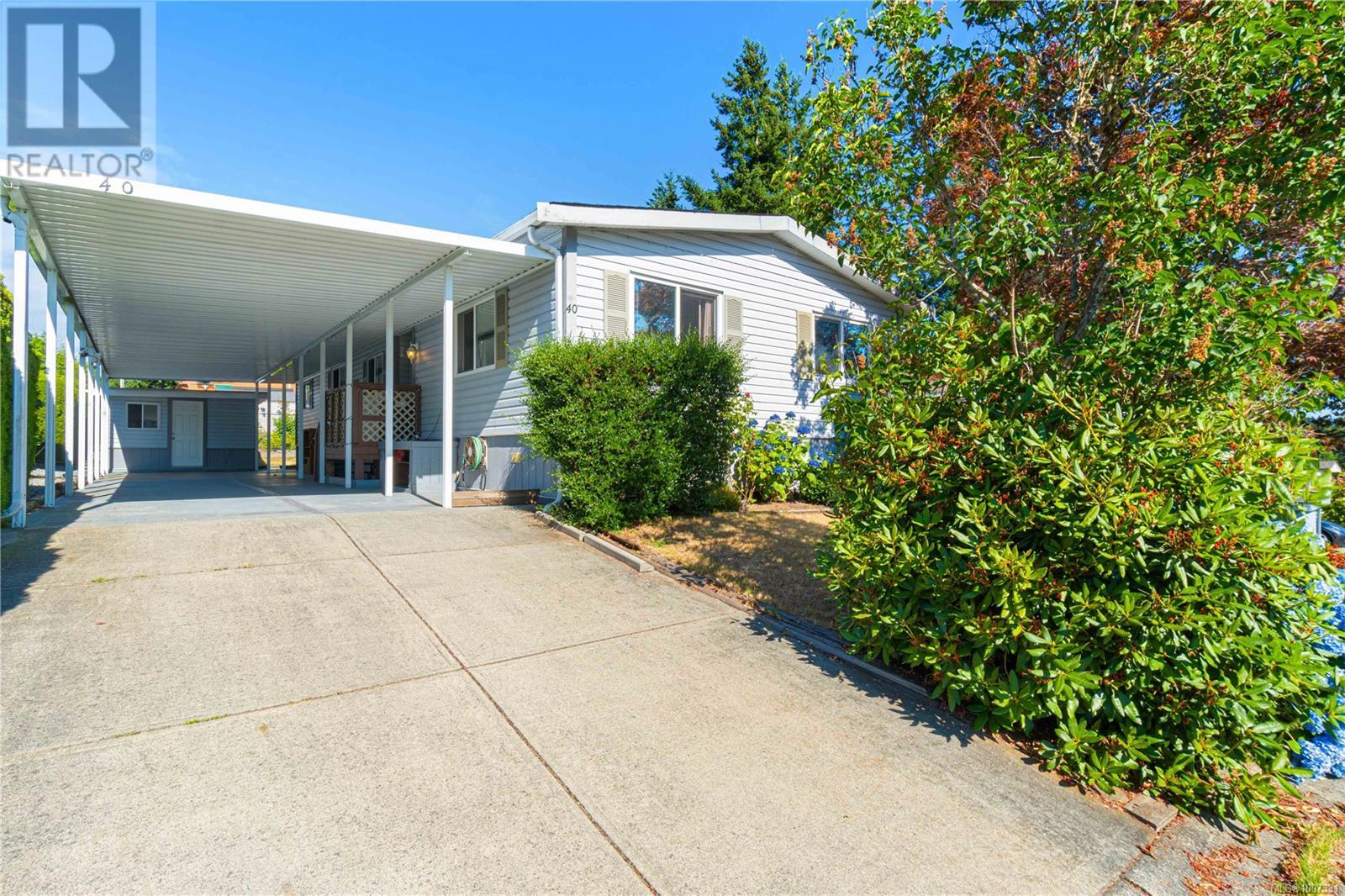 Photo 17 of 40 2501 Labieux Rd, Nanaimo BC
