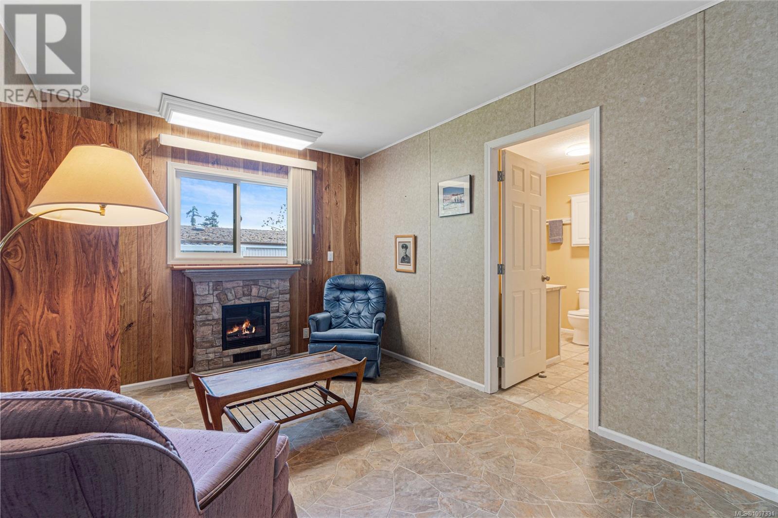Photo 11 of 40 2501 Labieux Rd, Nanaimo BC