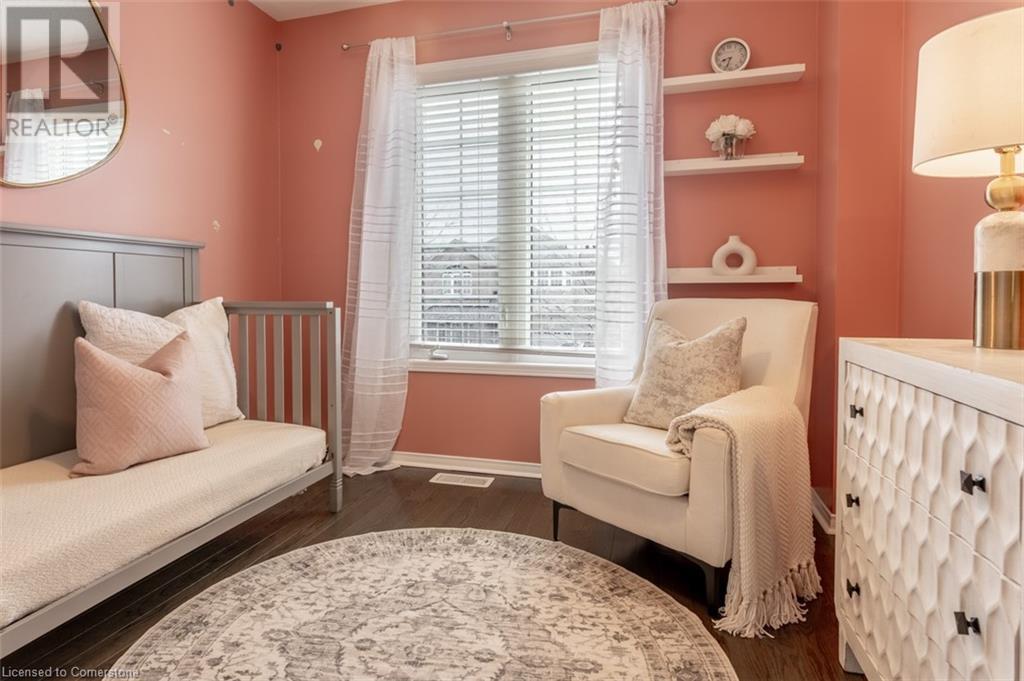 Photo 9 of 4683 Kurtz Road, Burlington ON