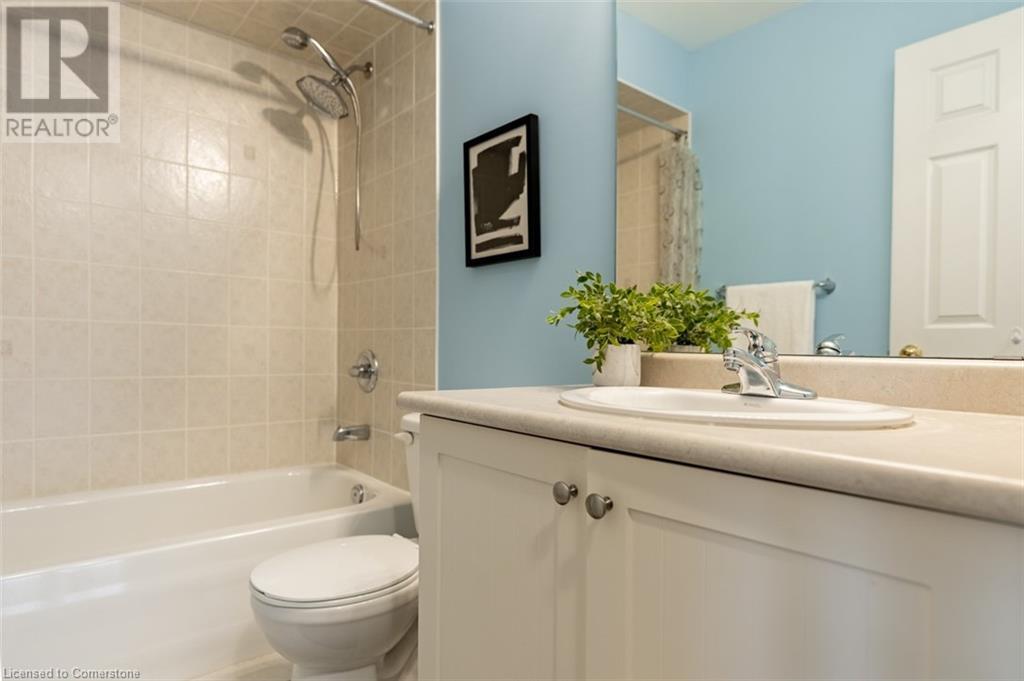 Photo 4 of 4683 Kurtz Road, Burlington ON