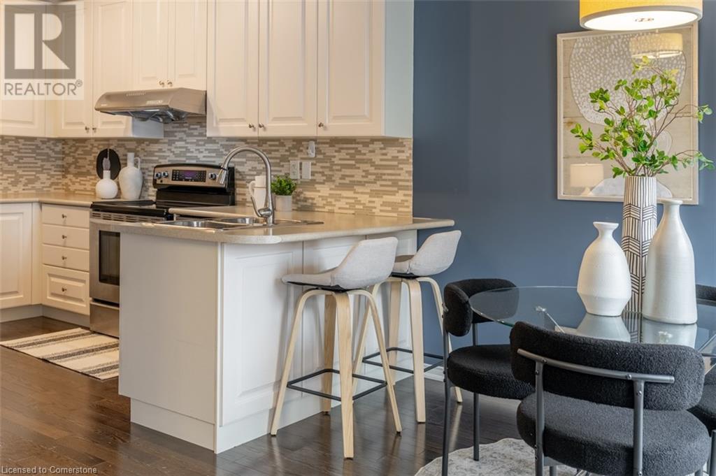 Photo 5 of 4683 Kurtz Road, Burlington ON