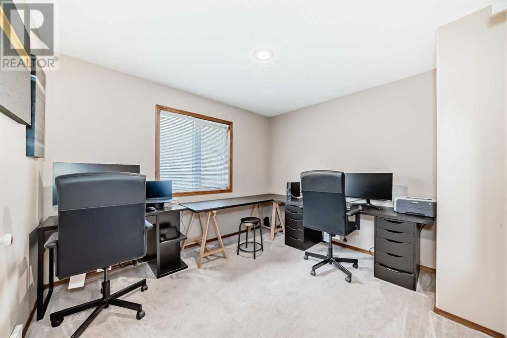 Single Family House for Sale in  Mountain Park Drive SE McKenzie Lake Calgary 