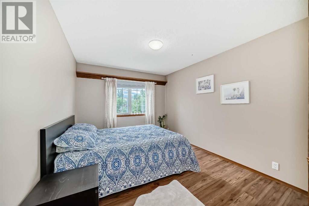 Single Family House for Sale in  Mountain Park Drive SE McKenzie Lake Calgary 