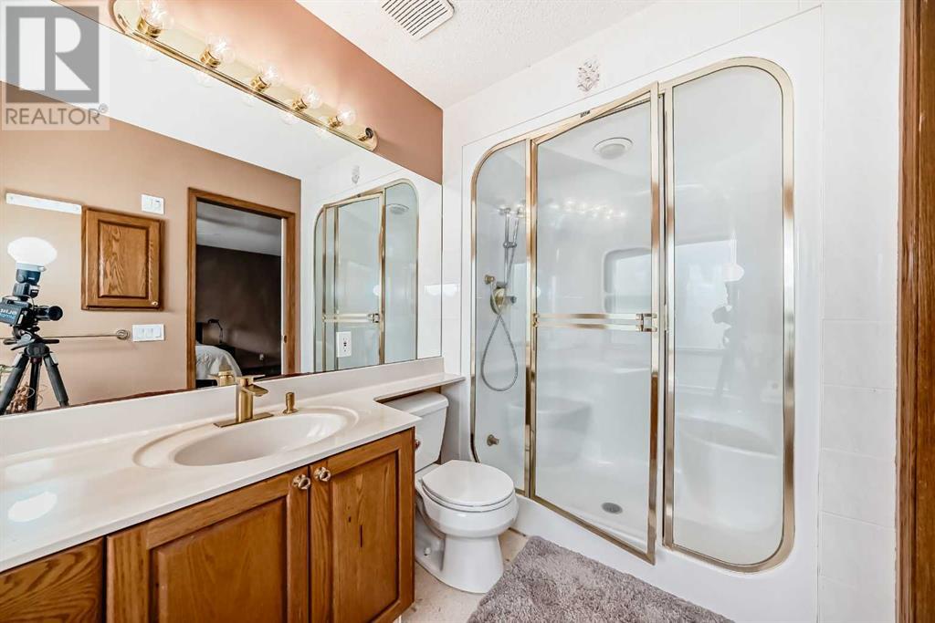 Single Family House for Sale in  Mountain Park Drive SE McKenzie Lake Calgary 
