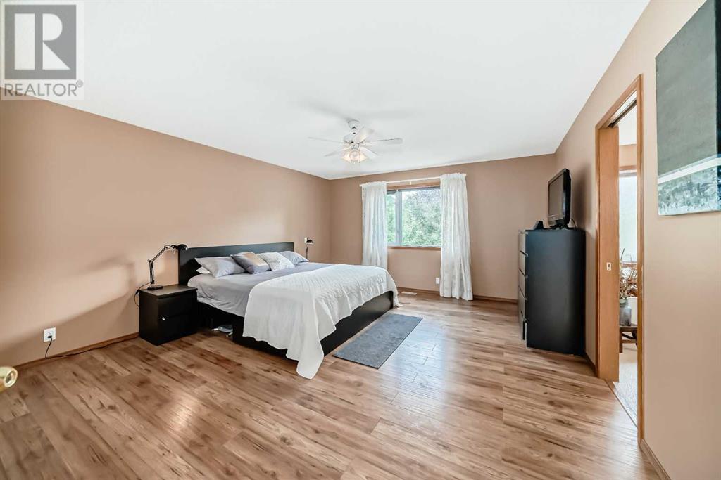 Single Family House for Sale in  Mountain Park Drive SE McKenzie Lake Calgary 