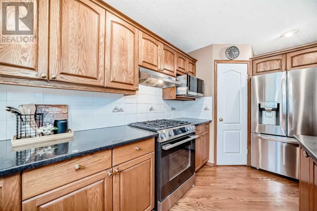 Single Family House for Sale in  Mountain Park Drive SE McKenzie Lake Calgary 