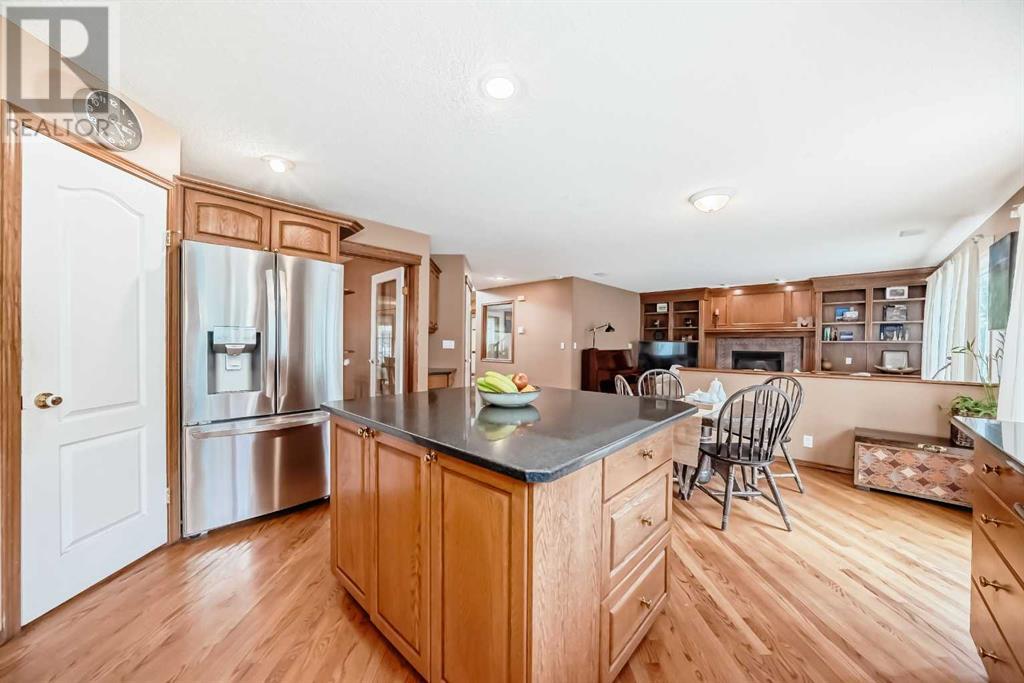 Single Family House for Sale in  Mountain Park Drive SE McKenzie Lake Calgary 
