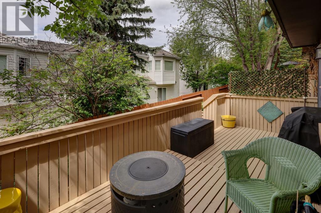 Single Family House for Sale in   Silver Springs Road NW Silver Springs Calgary 