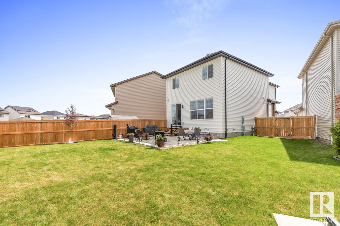 Photo 1 of 22706 95 A Av Nw, Edmonton AB
