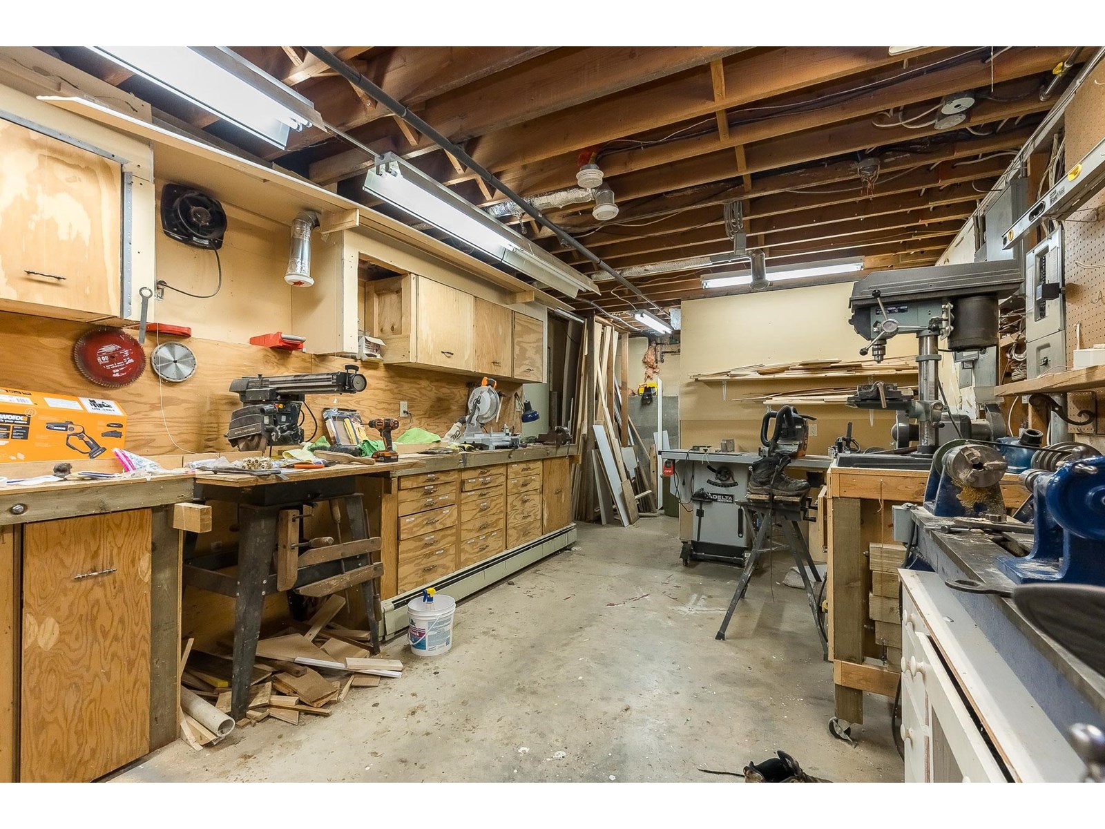Photo 19 of 20244 27 Avenue, Langley BC