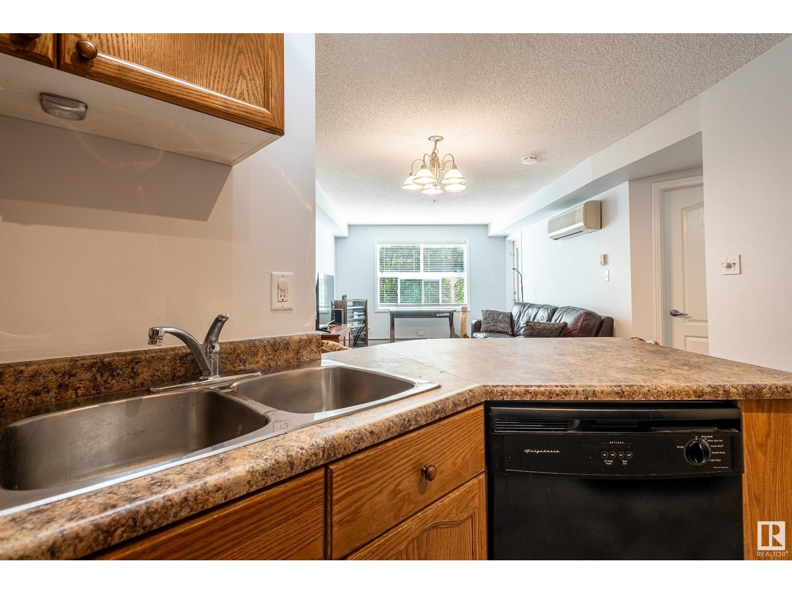 Single Family House for Sale in #   ST NW Edmonton 
