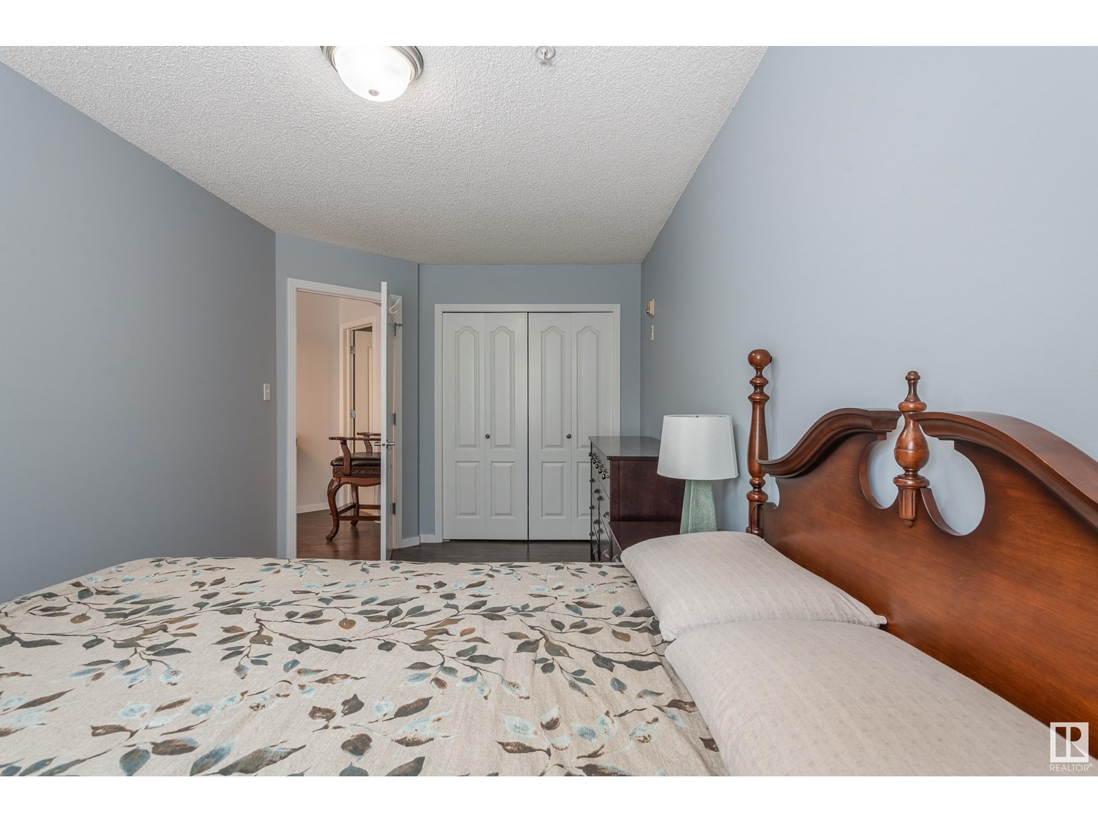 Single Family House for Sale in #   ST NW Edmonton 