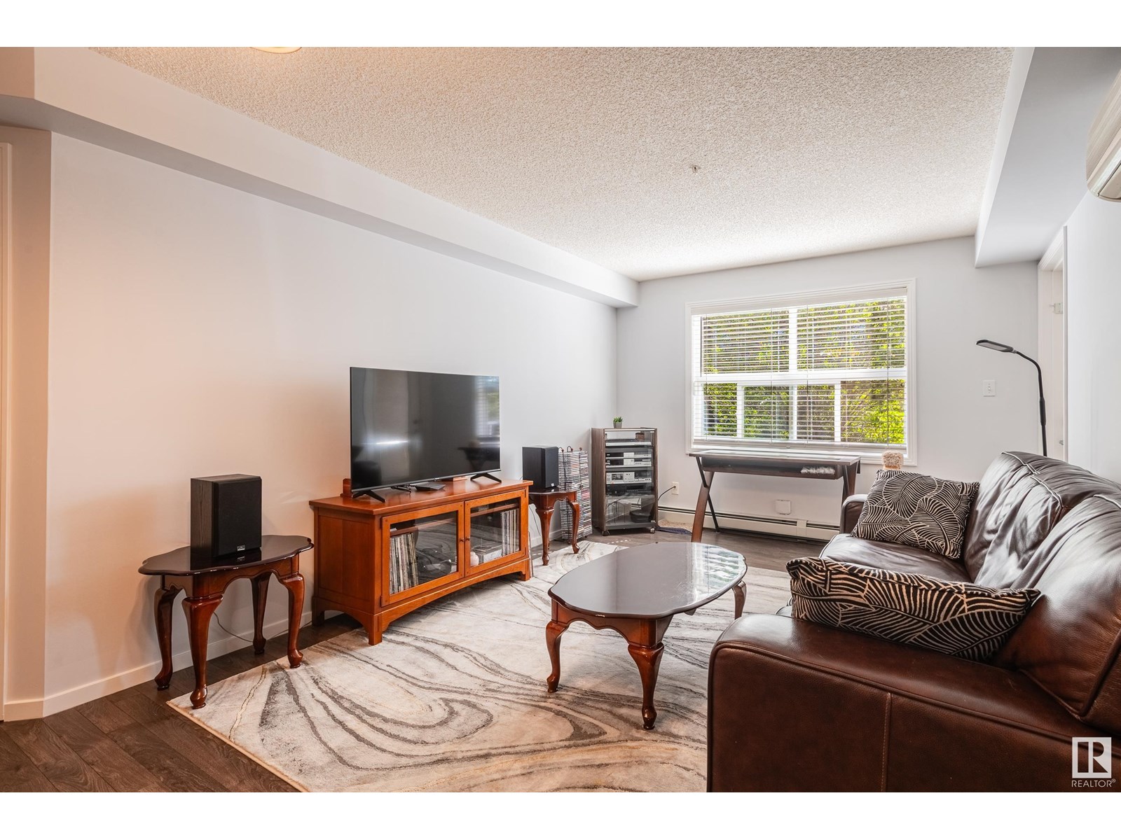 Single Family House for Sale in #   ST NW Edmonton 