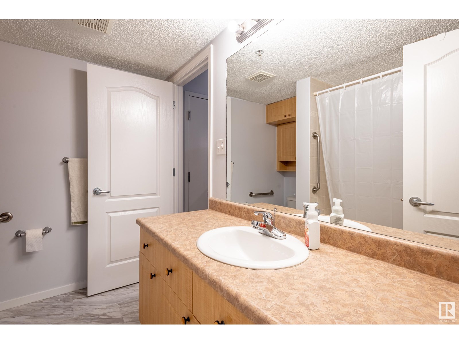 Single Family House for Sale in #   ST NW Edmonton 