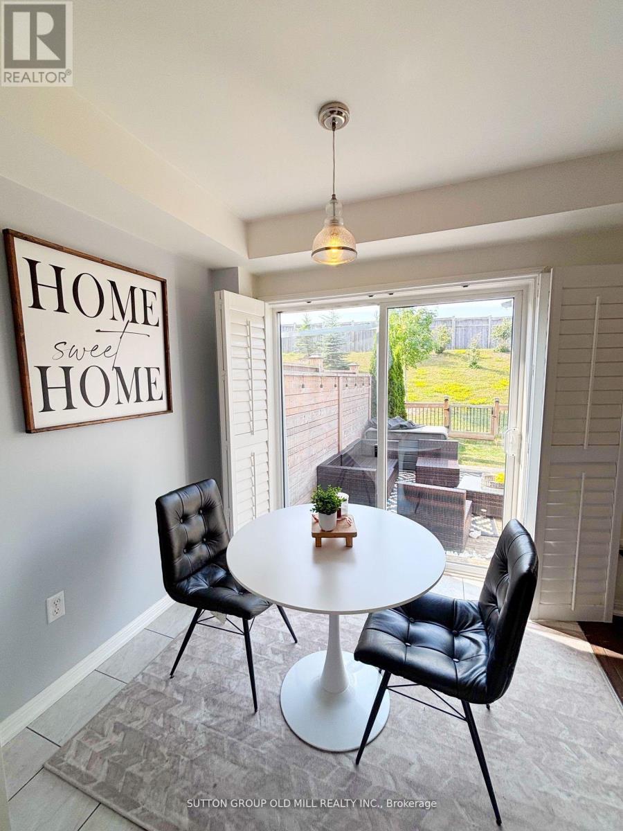 Photo 15 of 78 Autumn Harvest Road, Clarington ON