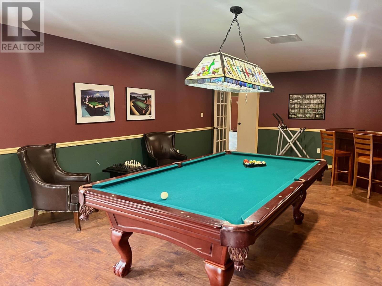 #UNIT 205 6216 RTE 11 - 10