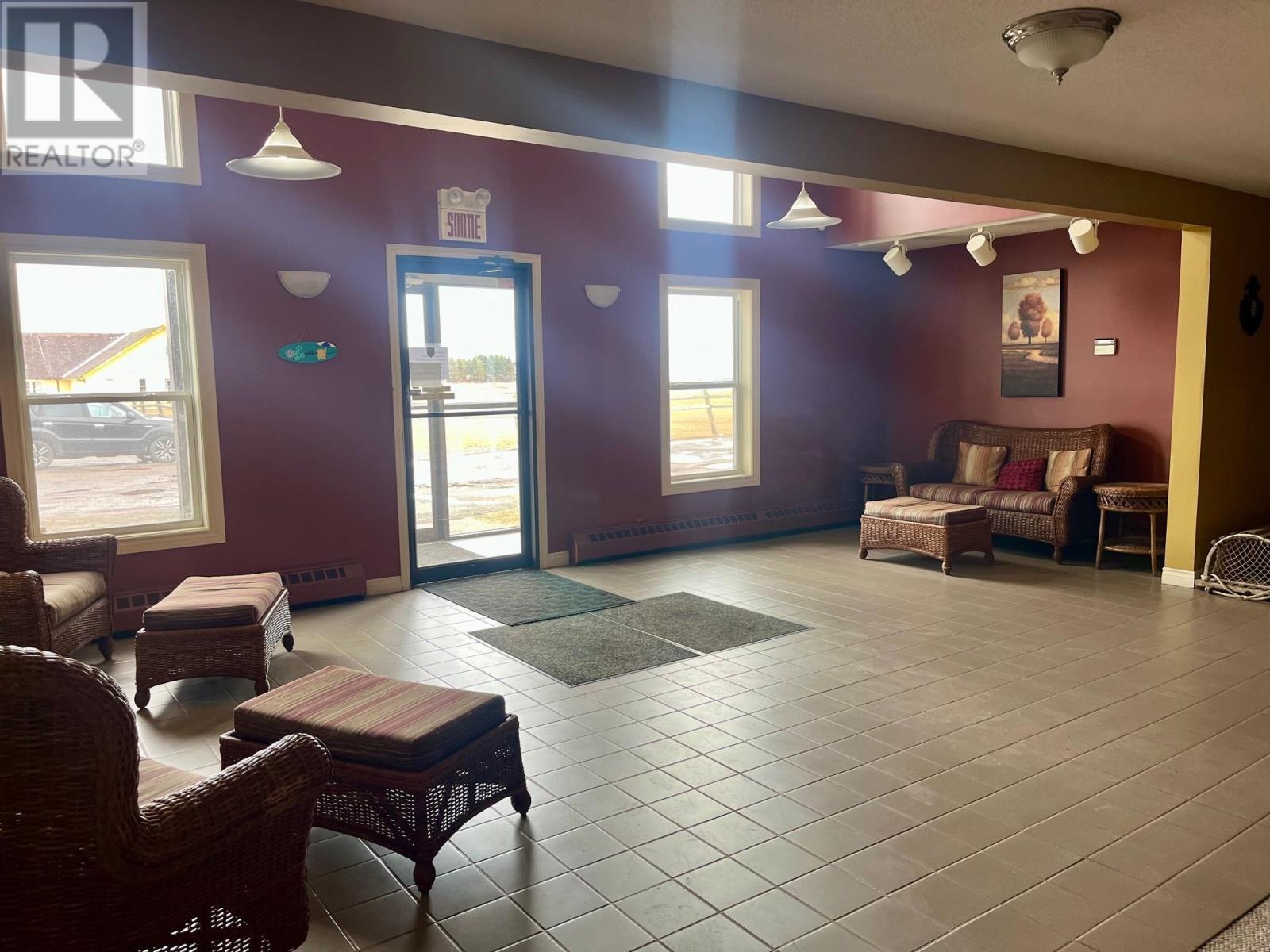 #UNIT 205 6216 RTE 11 - 6