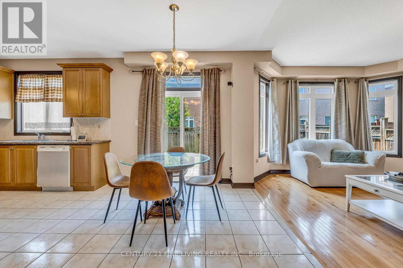 Single Family House for Sale in  RENOIR DRIVE Vaughan (Patterson) 