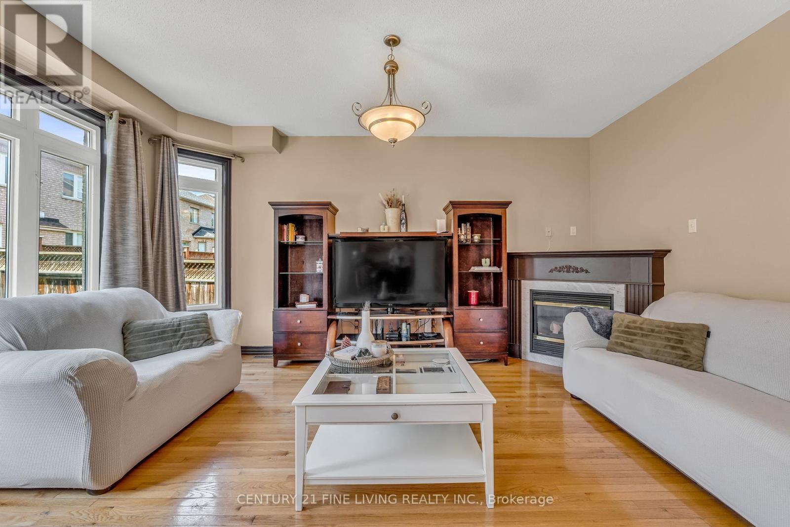 Single Family House for Sale in  RENOIR DRIVE Vaughan (Patterson) 