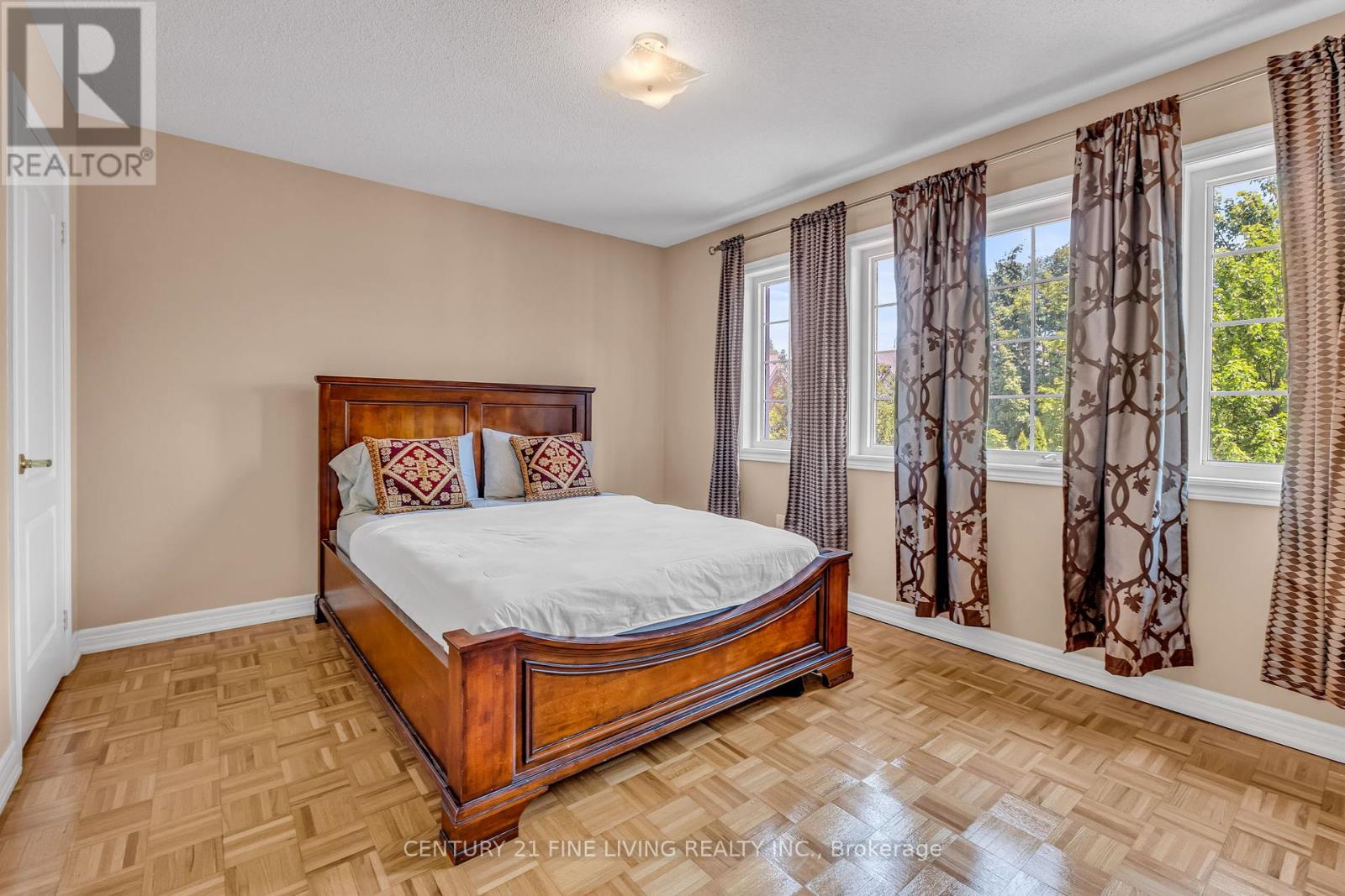 Single Family House for Sale in  RENOIR DRIVE Vaughan (Patterson) 