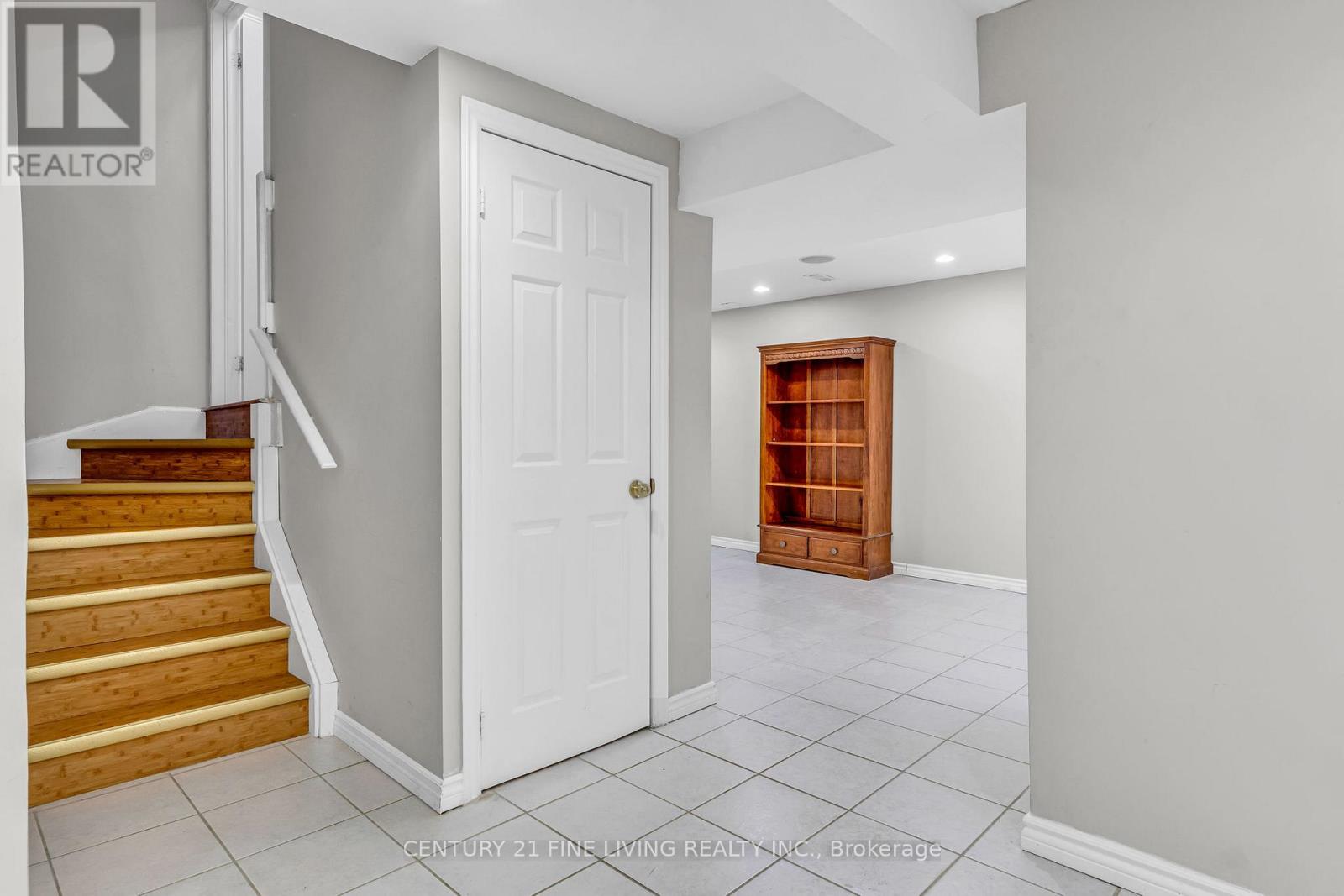 Single Family House for Sale in  RENOIR DRIVE Vaughan (Patterson) 