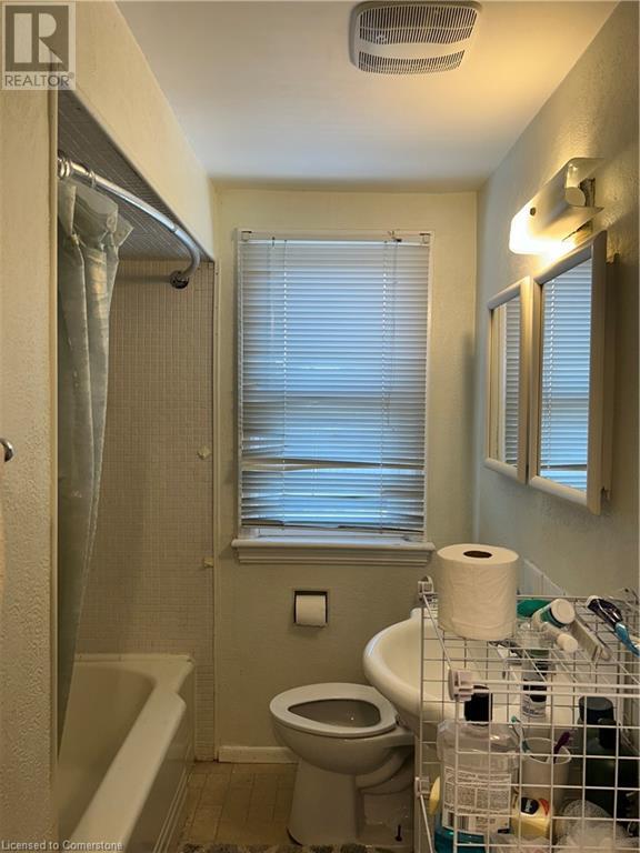 Photo 10 of 95 Glenmount Avenue, Hamilton ON