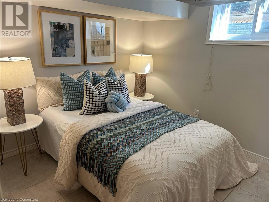 Photo 18 of 95 Glenmount Avenue, Hamilton ON