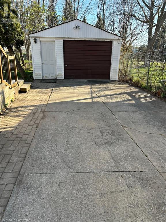 Photo 20 of 95 Glenmount Avenue, Hamilton ON