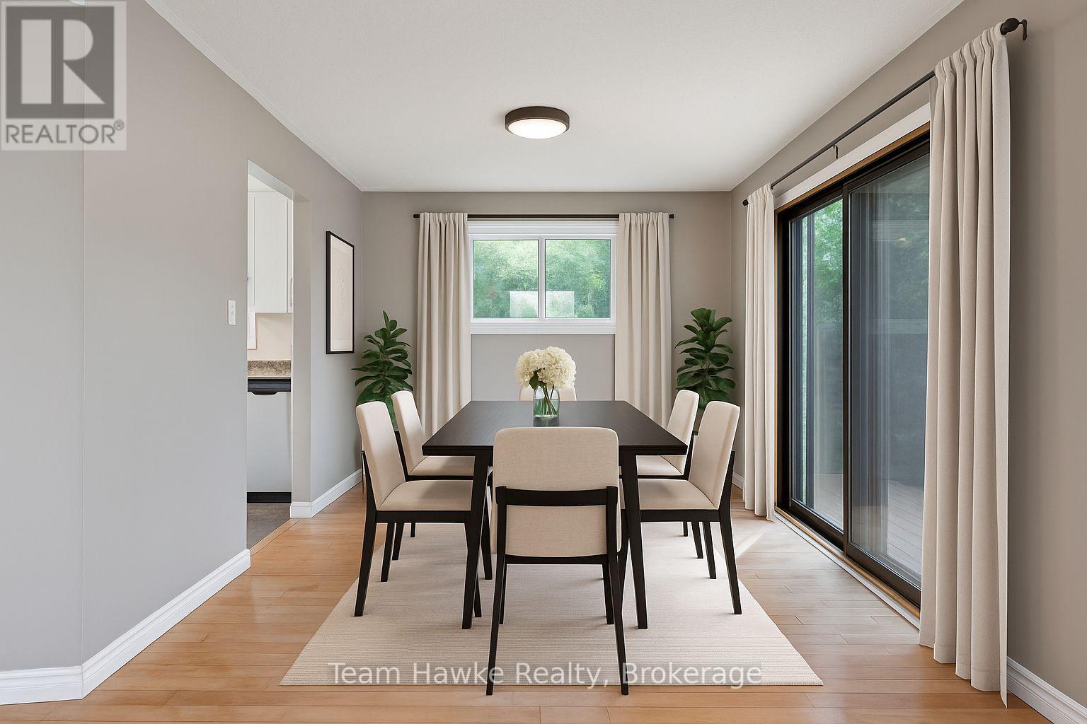 Photo 13 of 51 Easton Avenue, Tay ON