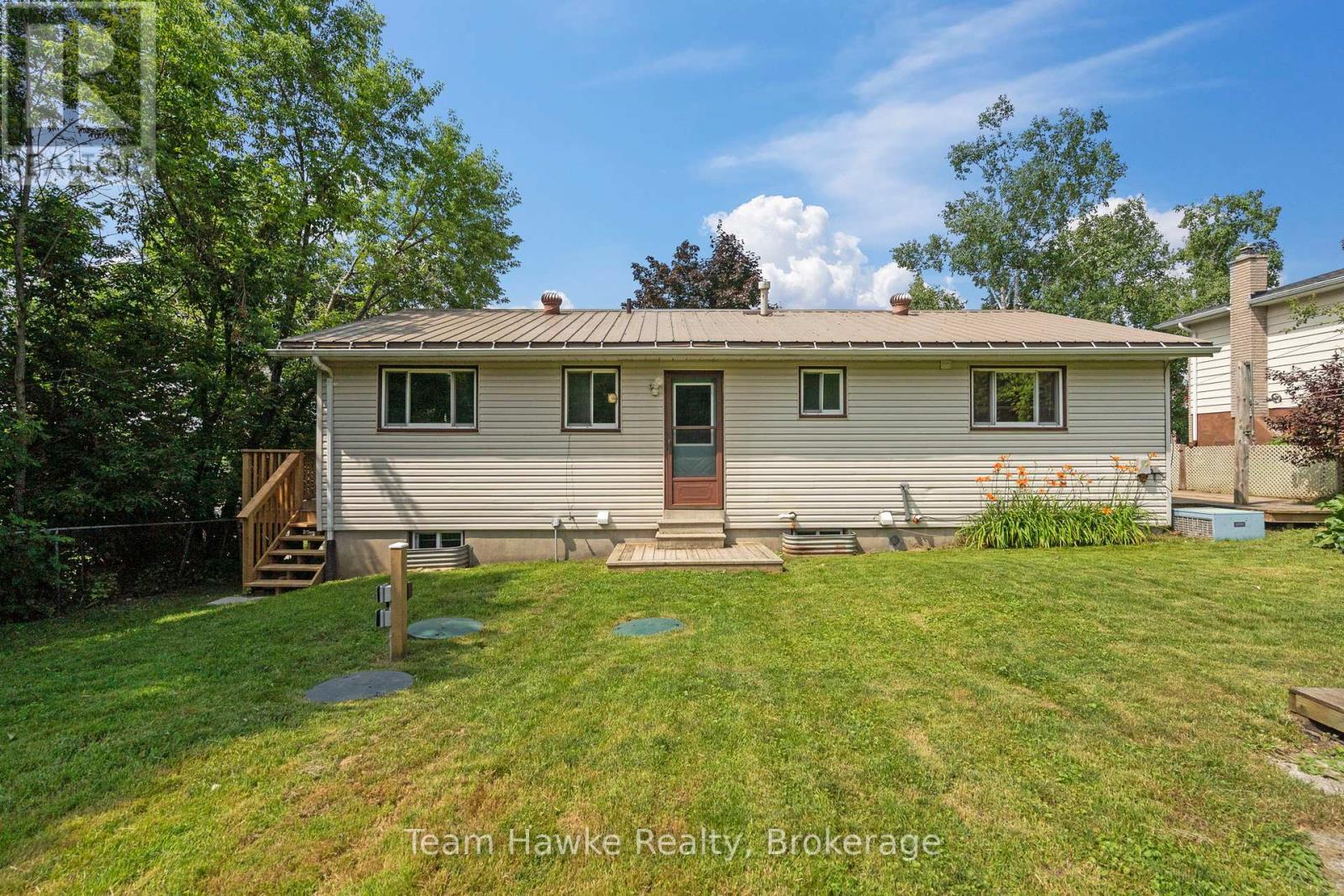 Photo 43 of 51 Easton Avenue, Tay ON