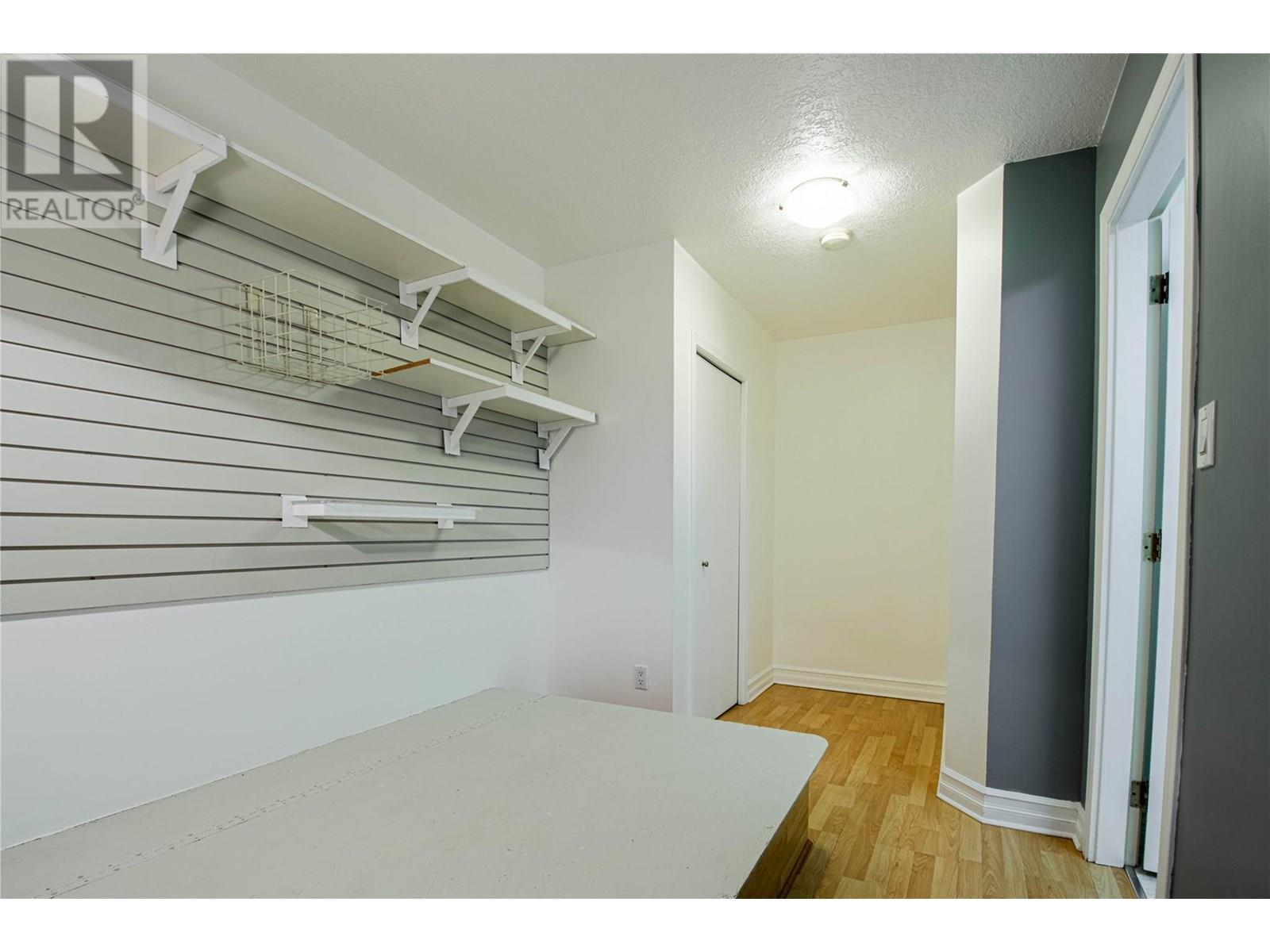 4904 Pleasant Valley Road, Vernon