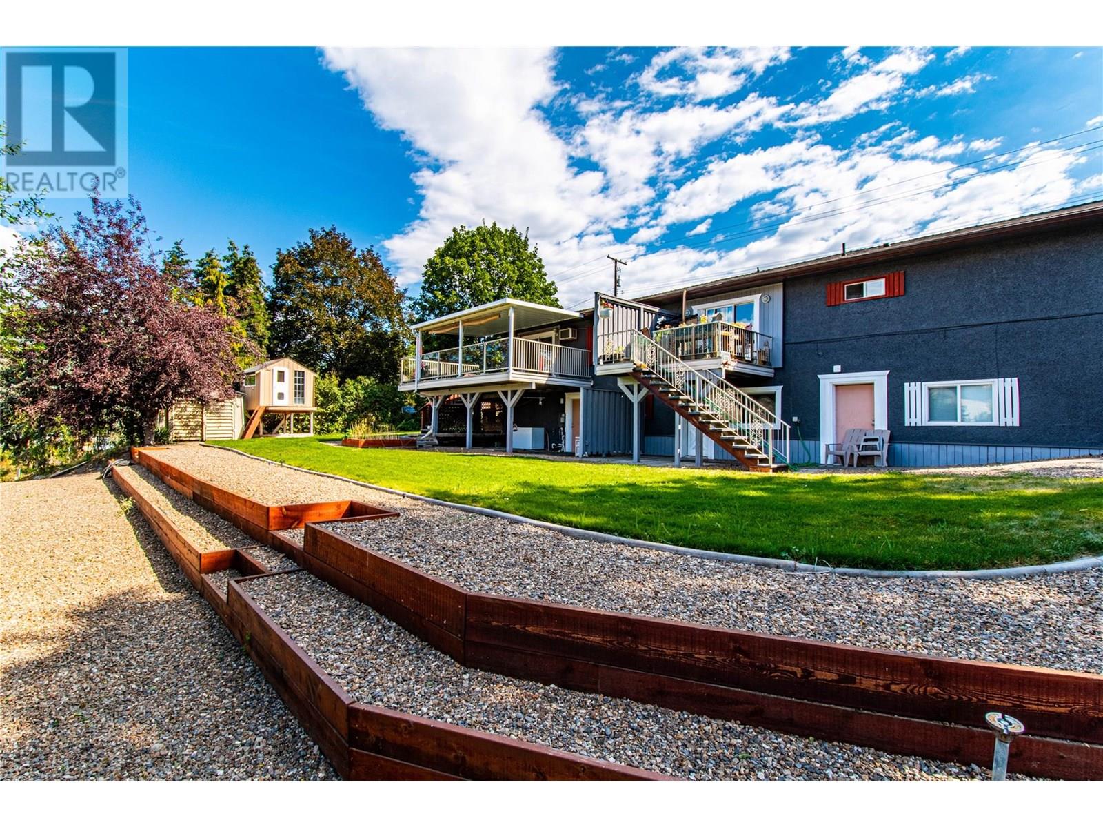 4904 Pleasant Valley Road, Vernon