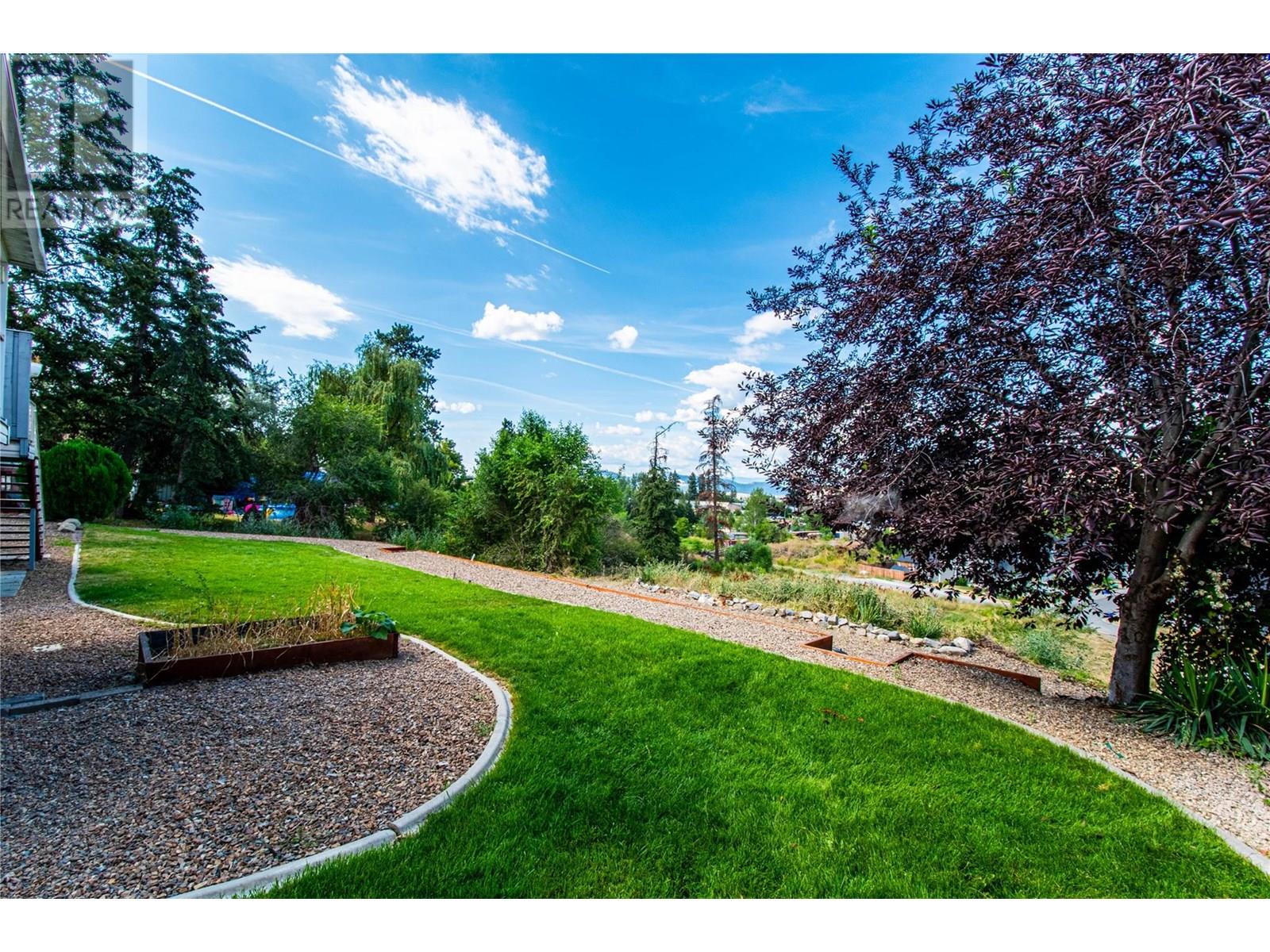 4904 Pleasant Valley Road, Vernon