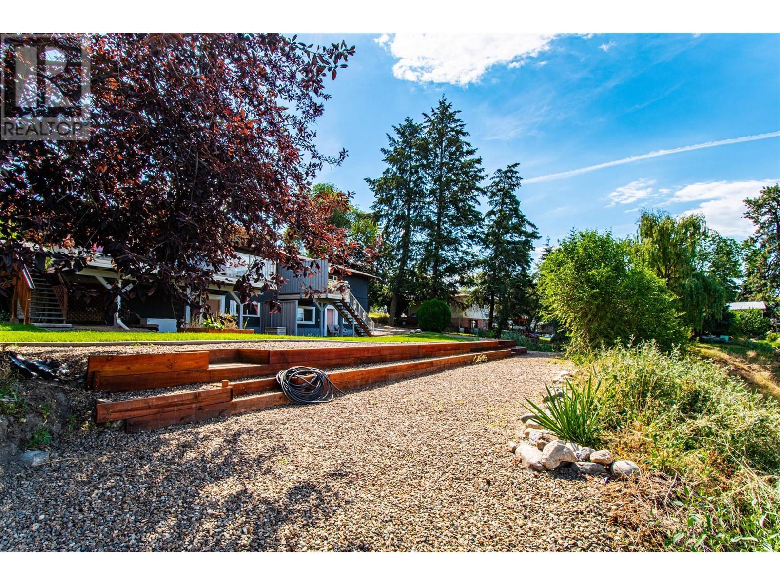 4904 Pleasant Valley Road, Vernon