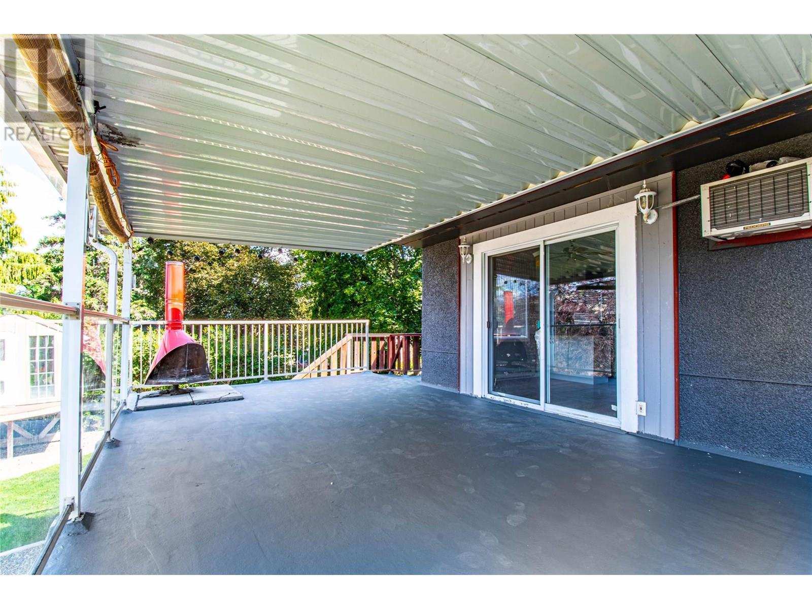 4904 Pleasant Valley Road, Vernon