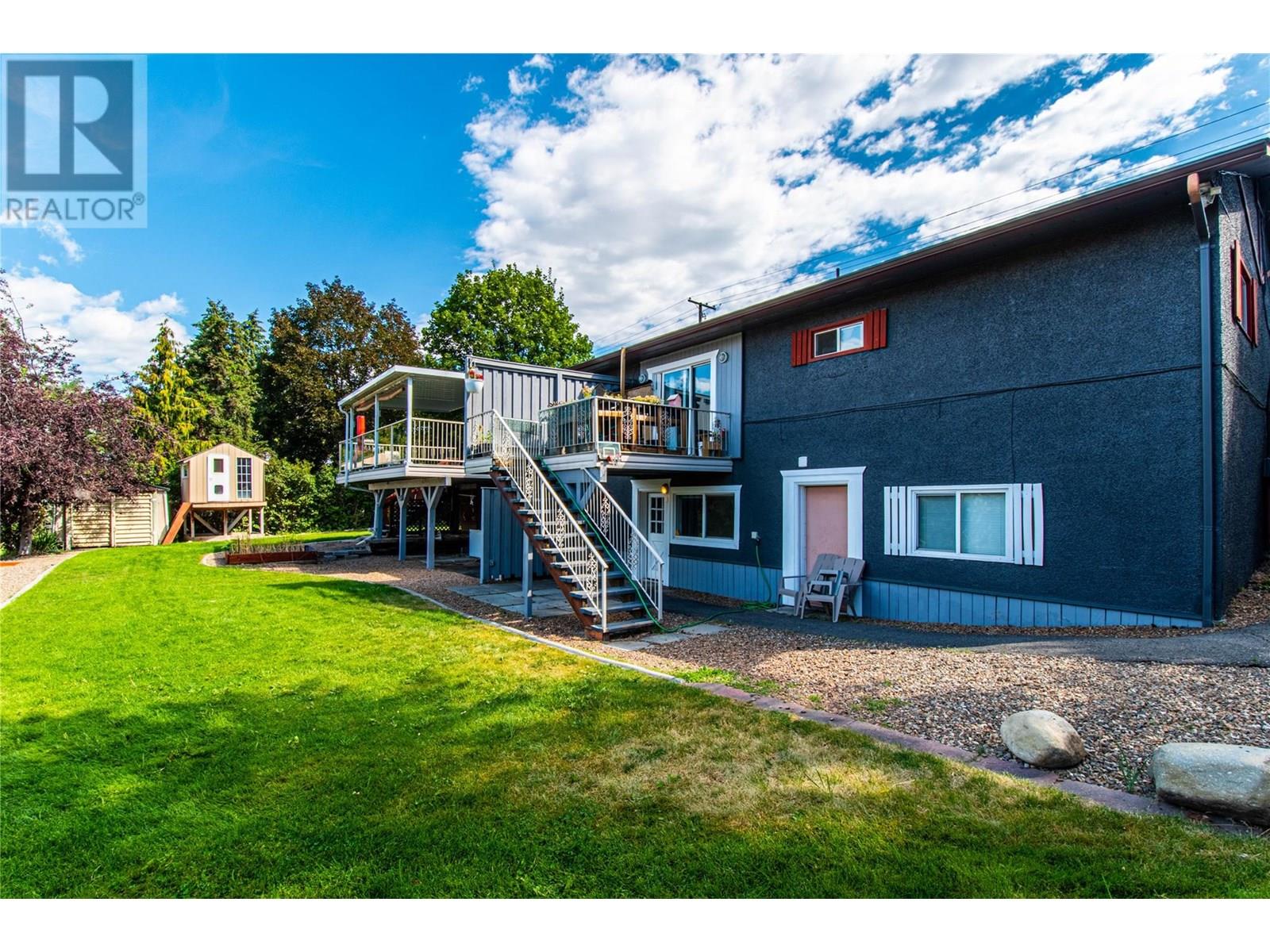 4904 Pleasant Valley Road, Vernon