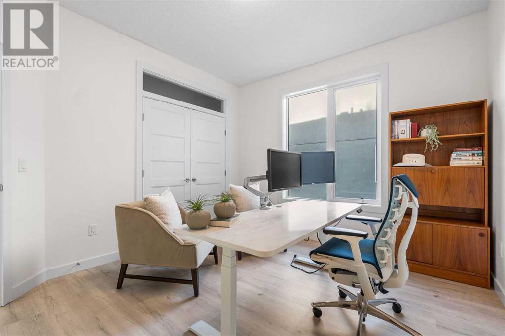 Single Family House for Sale in    Avenue NE Crescent Heights Calgary 