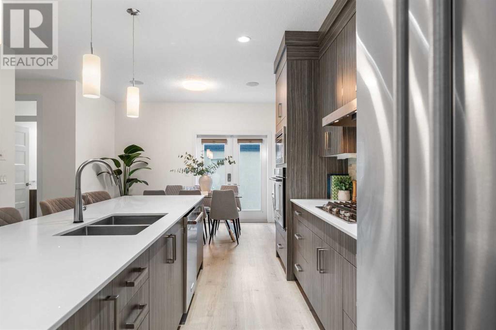 Single Family House for Sale in    Avenue NE Crescent Heights Calgary 
