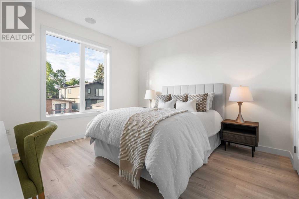 Single Family House for Sale in    Avenue NE Crescent Heights Calgary 