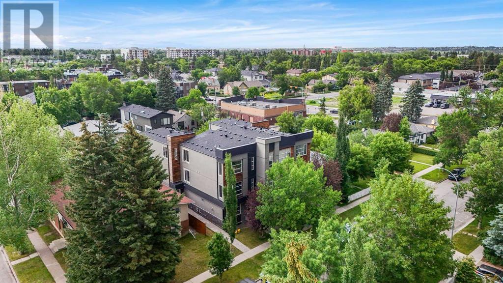 Single Family House for Sale in    Avenue NE Crescent Heights Calgary 