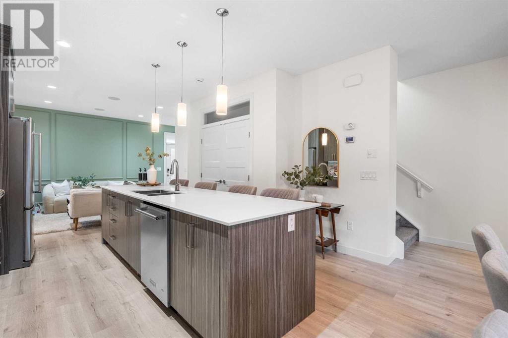 Single Family House for Sale in    Avenue NE Crescent Heights Calgary 