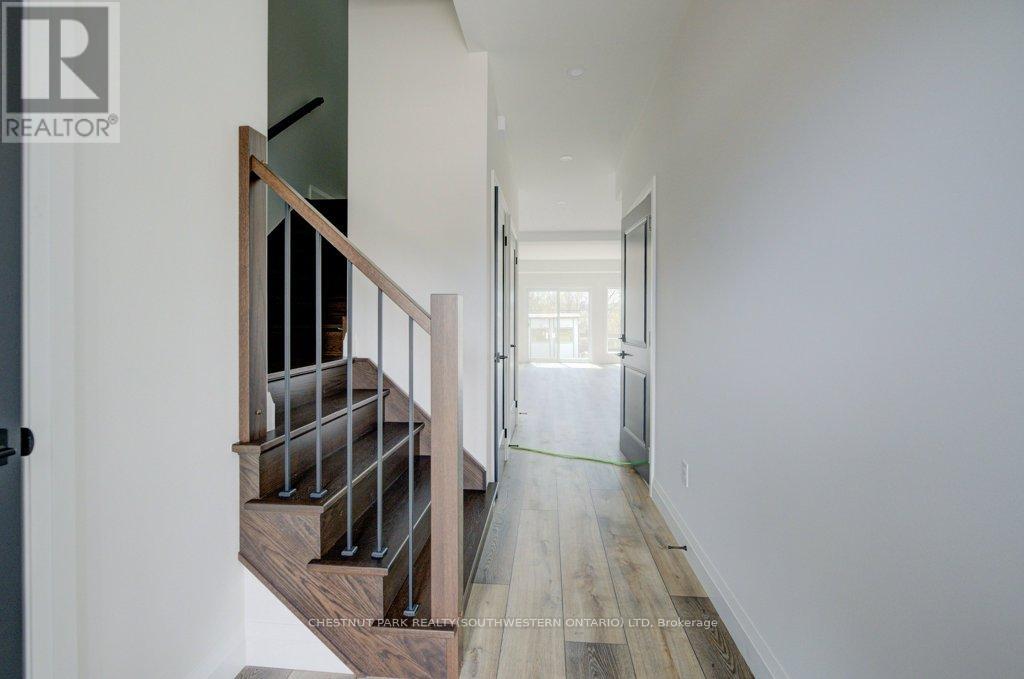 Photo 22 of 575 Guelph Street, Kitchener ON