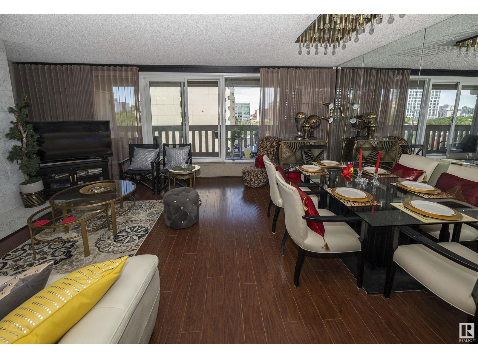 Photo 1 of 701 9809 110 St Nw, Edmonton AB