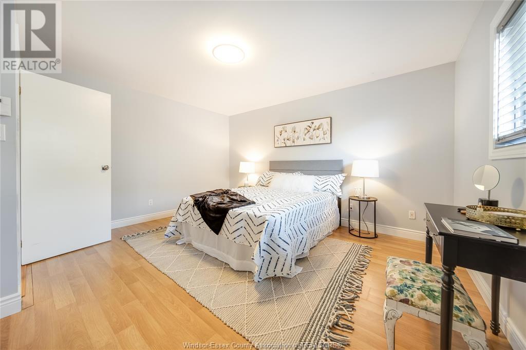 Photo 17 of 2505 St Clair Avenue, Windsor ON