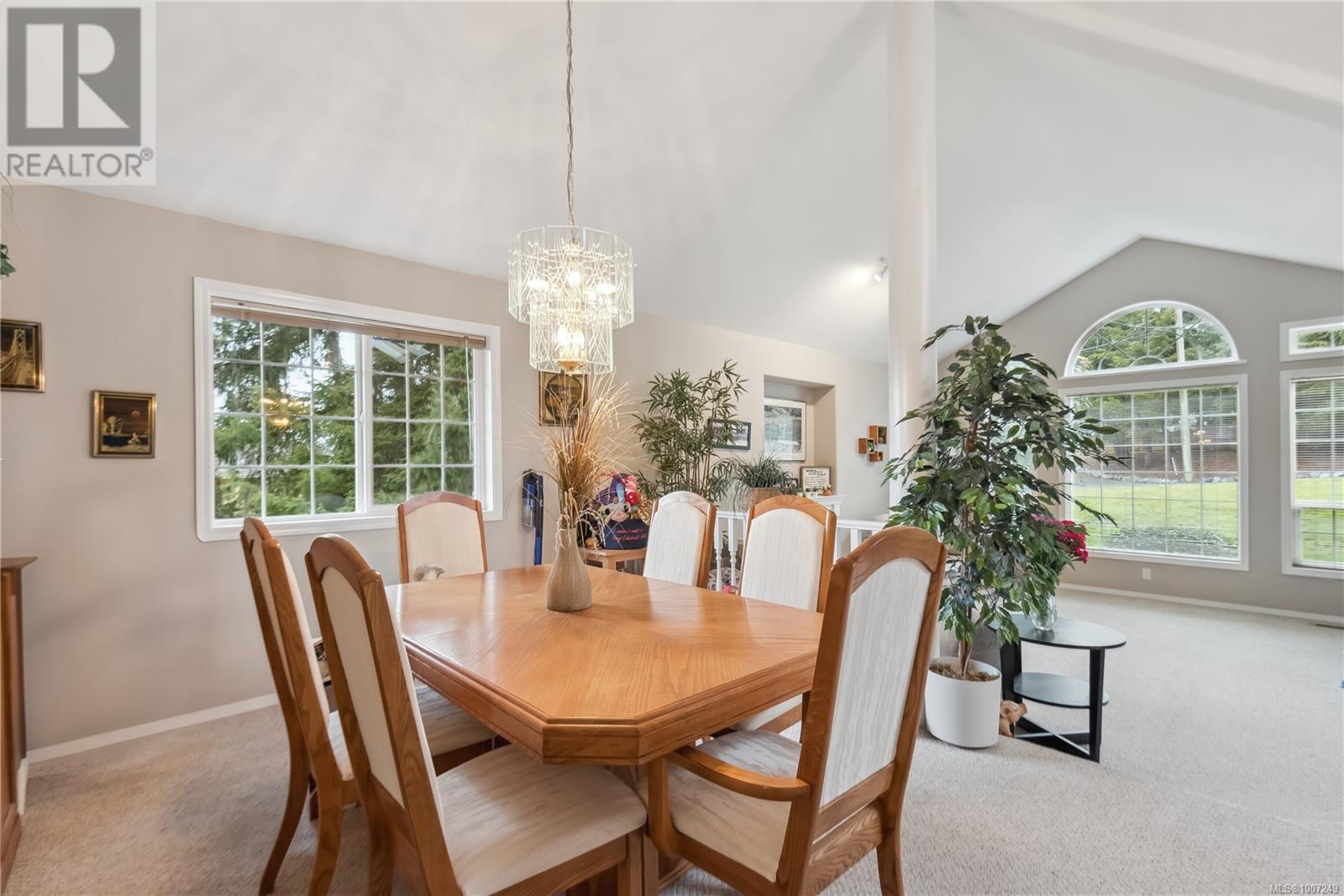 Photo 18 of 6420 Diana Dr, Duncan BC