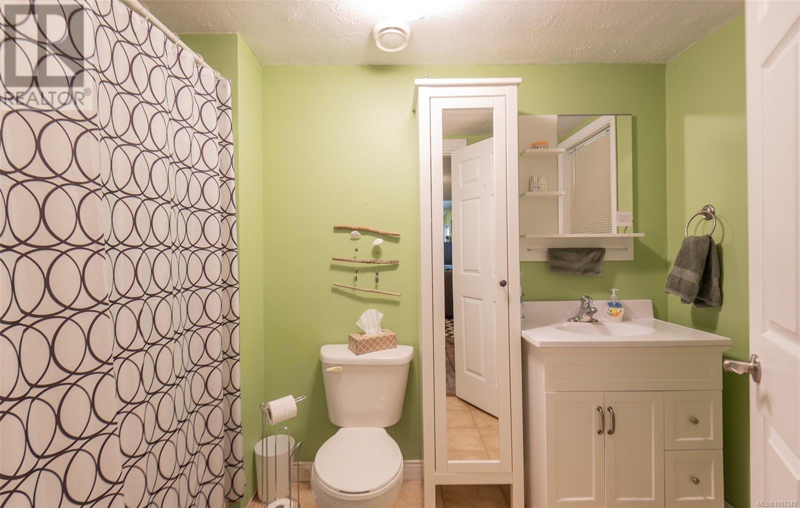 Photo 28 of 6420 Diana Dr, Duncan BC