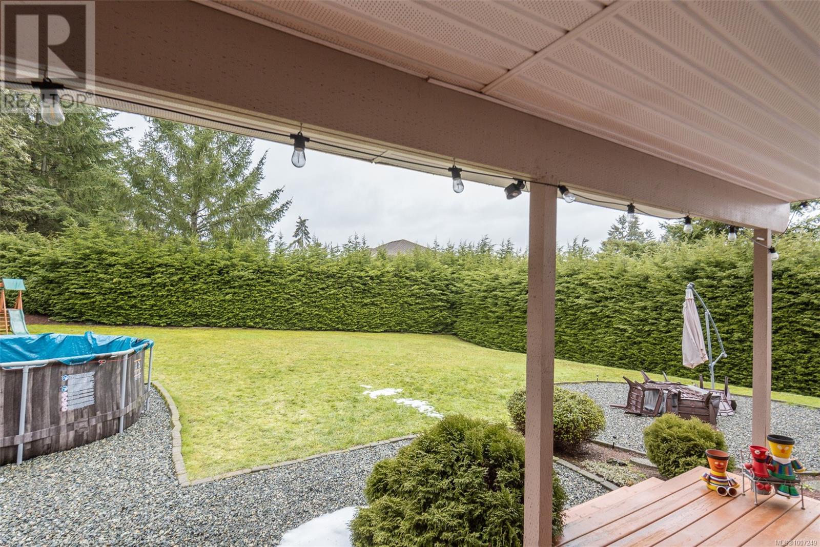 Photo 9 of 6420 Diana Dr, Duncan BC